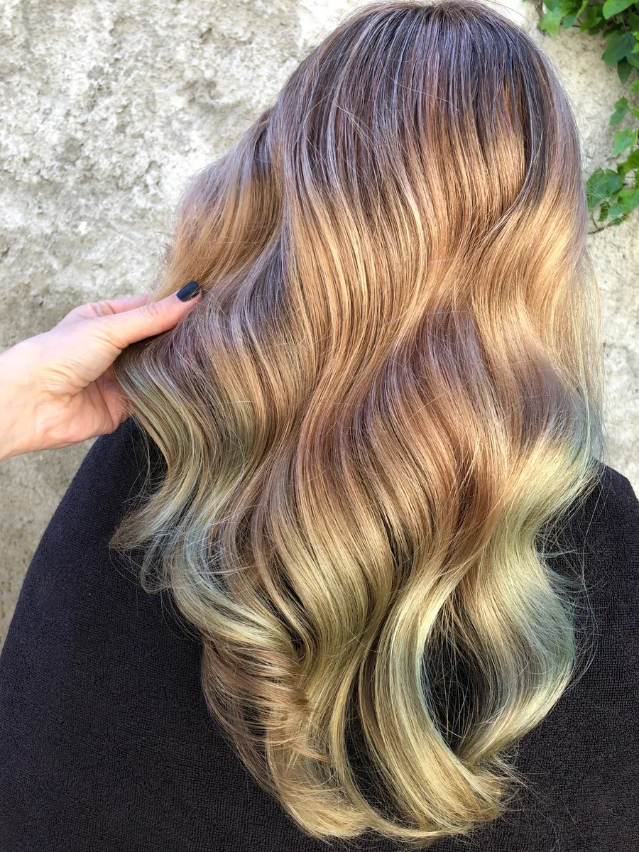 Lucrare salon 102